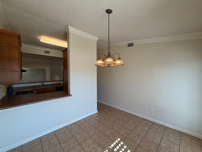 Building Photo - 3 Bedroom Single Story Home Available Near McMahon Blvd NW & Kayenta St NW!