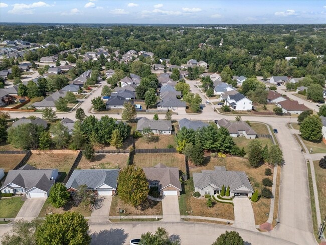 Building Photo - 4803 Shale Oaks Ave