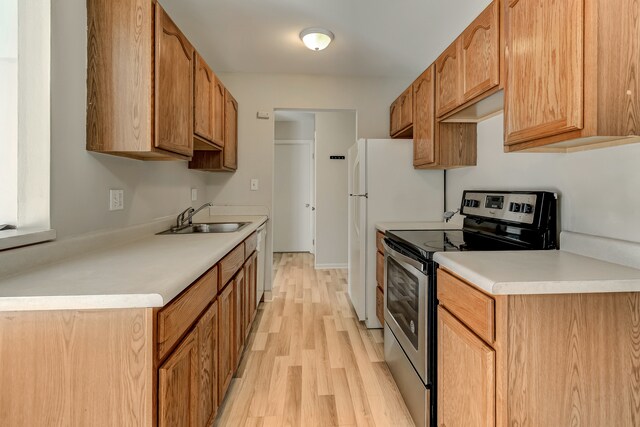 Building Photo - 7413 Brookdale Dr