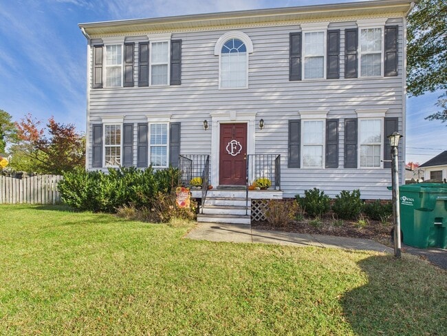 Building Photo - 7016 Tulane Ave