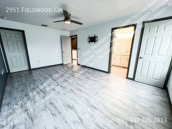 Building Photo - Modern 3-Bedroom Townhome for Rent in St. ...