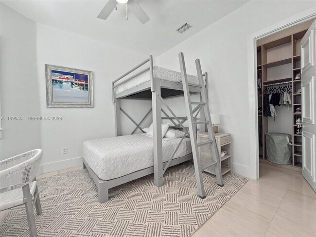 Building Photo - 13689 Deering Bay Dr