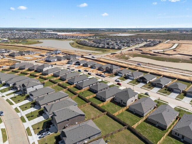 Building Photo - 16127 Domestic Dove Wy