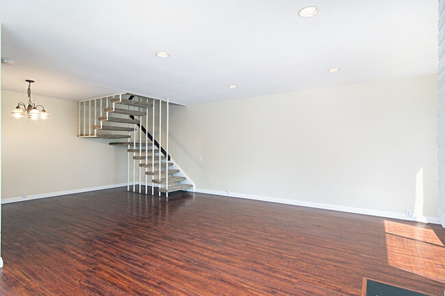 Building Photo - 3987 Camino Lindo