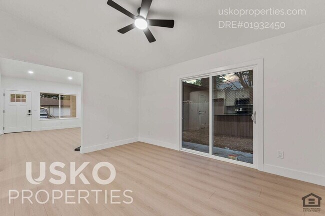 Building Photo - 5012 Lorijo Way