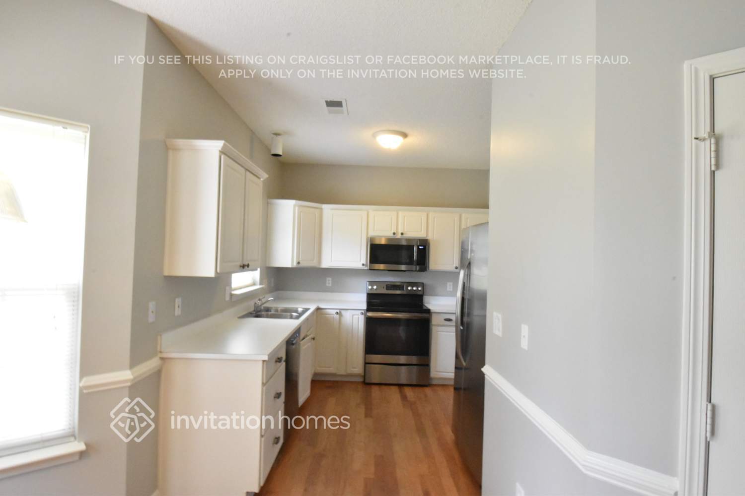 Building Photo - 9023 Woodland Park Ln