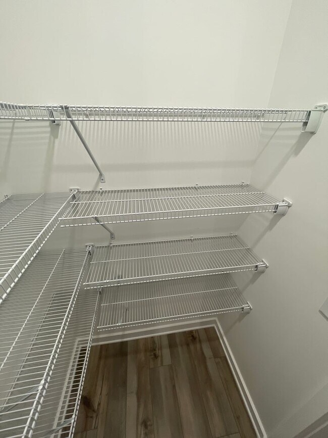 Building Photo - Home for Rent in Oak Grove, AL!! Available to View Now!!!