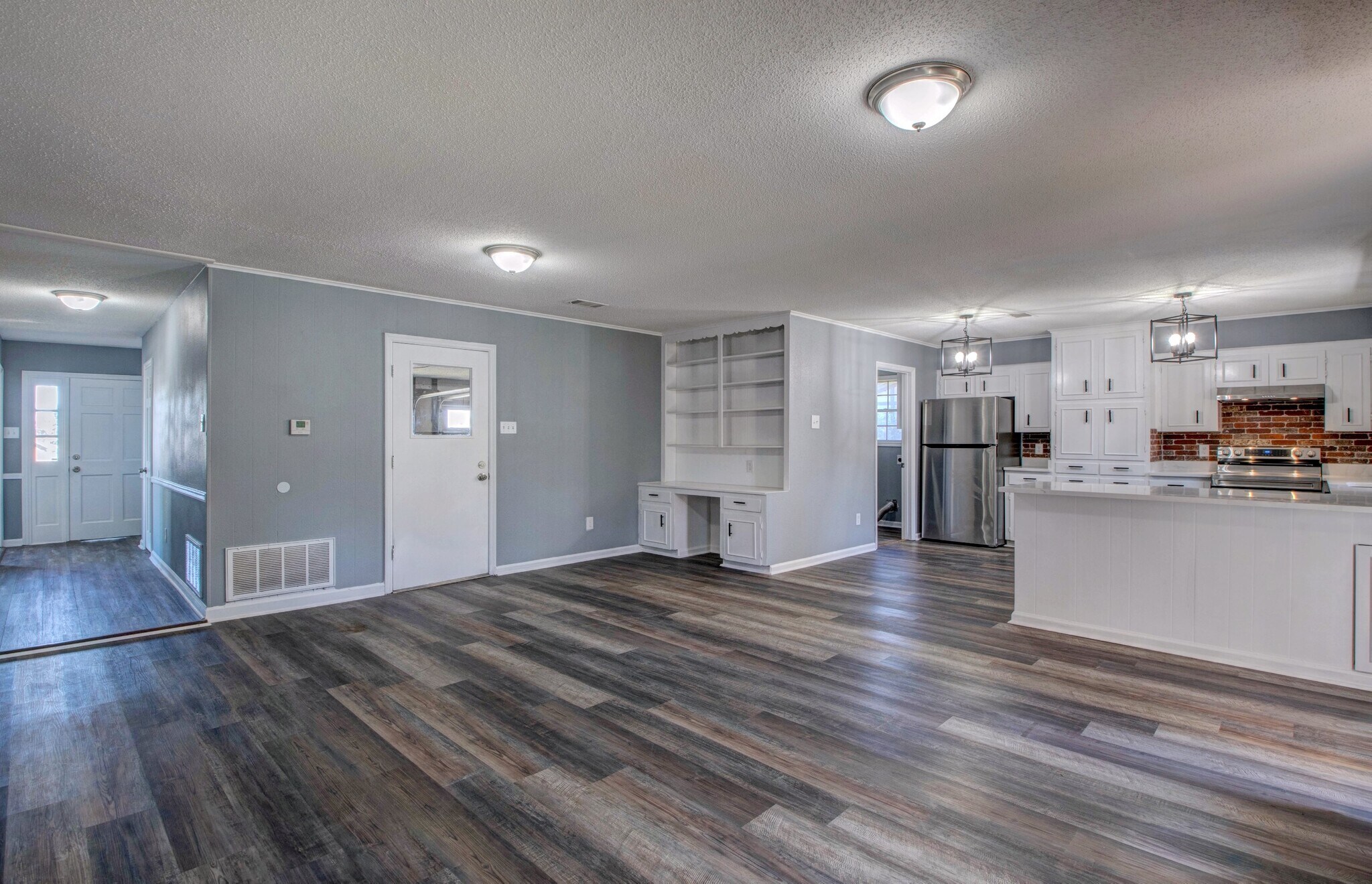 Attached Garage Opening into Family Area - 11315 Ethan Allen Dr