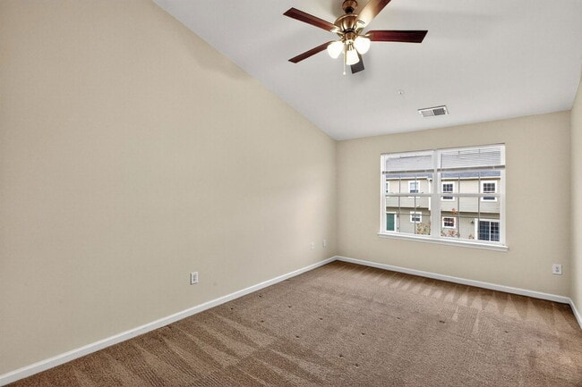 Building Photo - 11530 Sulphur Hills Pl