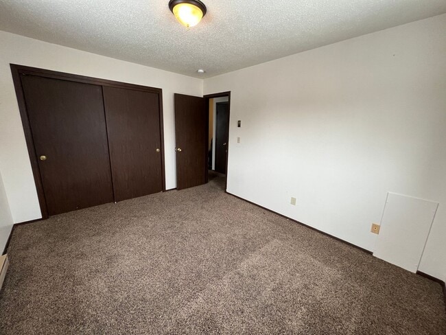 Building Photo - Copper Point Apartments