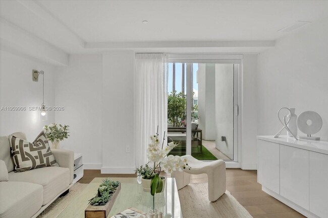 Building Photo - 4701 Meridian Ave