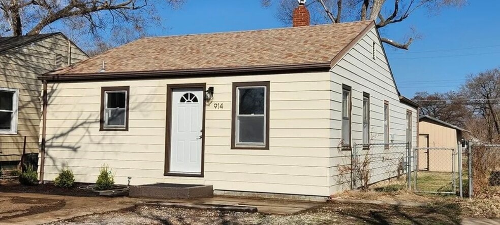 Primary Photo - 914 N 12th St