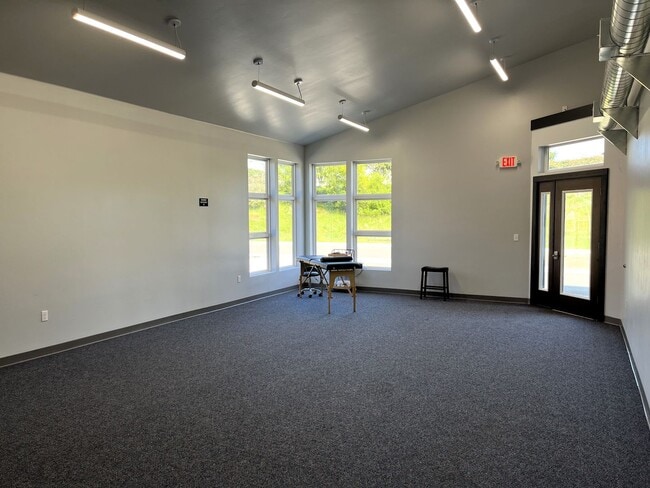 Building Photo - Senior Living Community (55+) - Built In 2021 - High End 2/2 Home With Full Access To Onsite Recr...