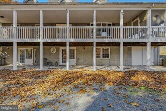 Building Photo - 2289 Potomac Rd