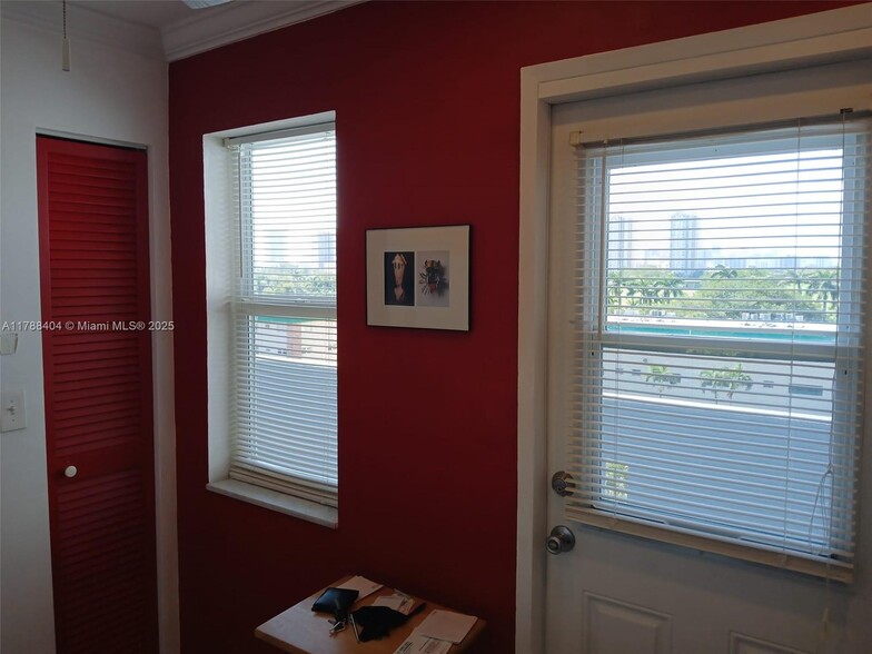 Building Photo - 1425 Atlantic Shores Blvd