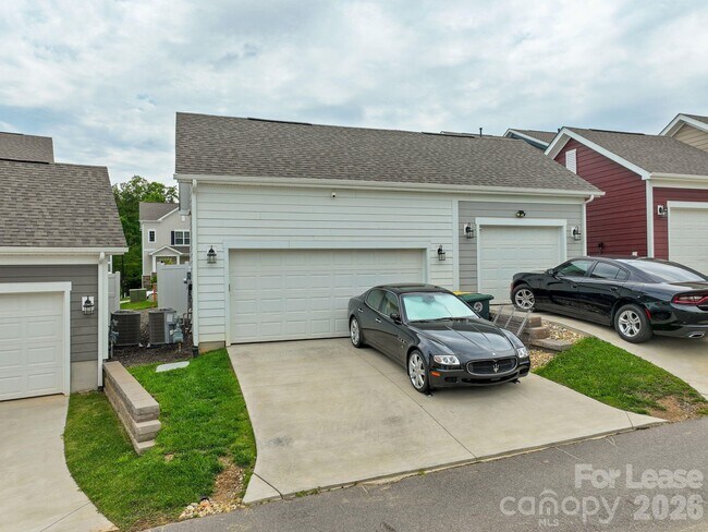 Building Photo - 58 Walnut Springs Dr