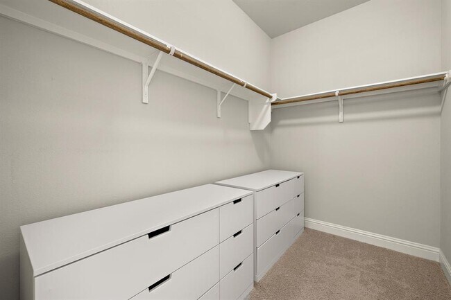 Building Photo - 232 Stone Cyn Dr