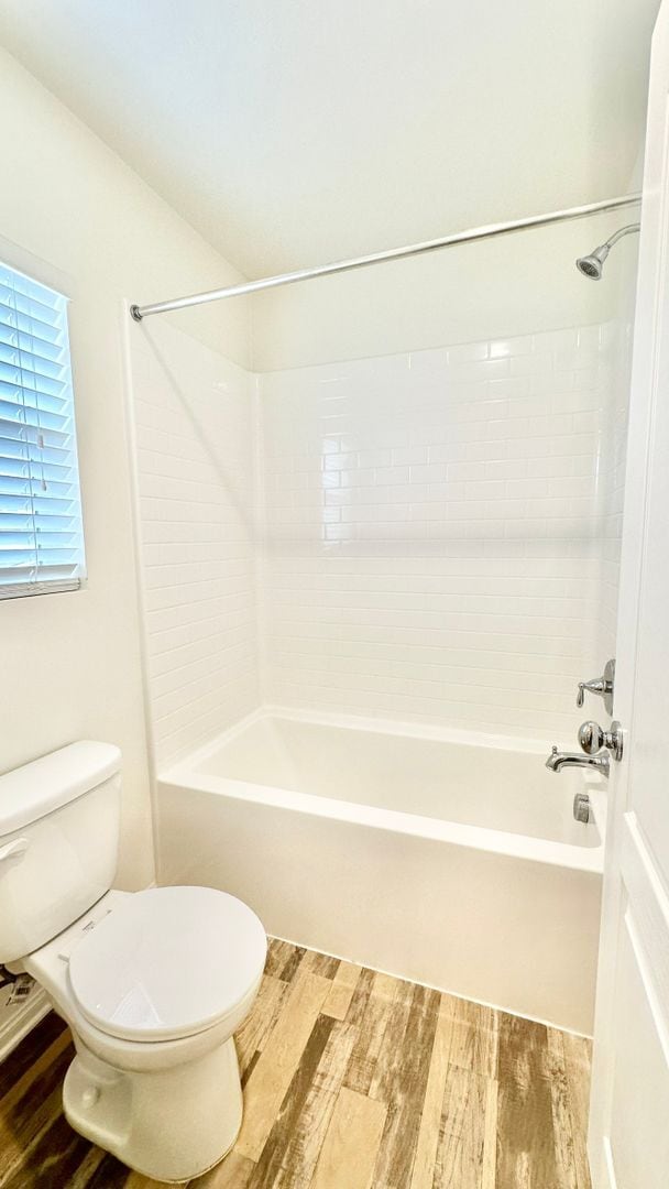 Building Photo - Lovely Two Story Home in the Newer Communi...