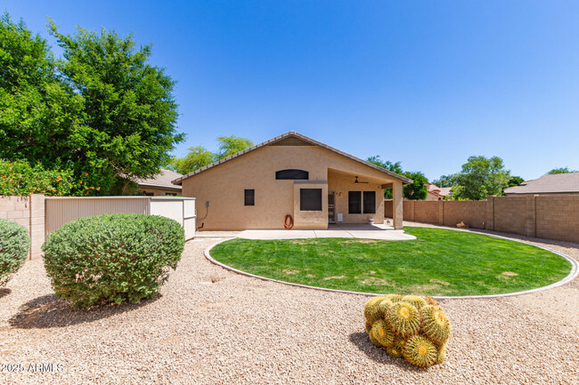 Building Photo - 4431 E Melinda Ln