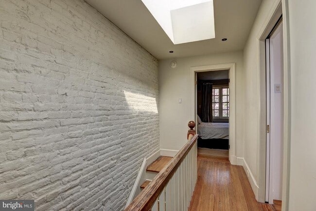 Building Photo - 3249 O St NW