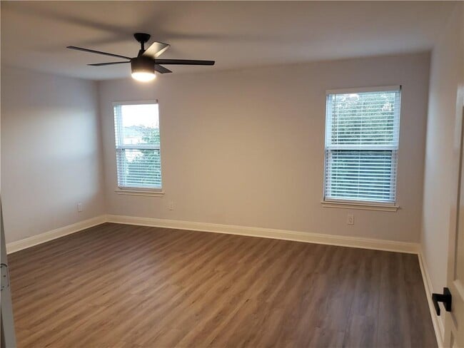 Building Photo - 6517 Kirkwynd Dr