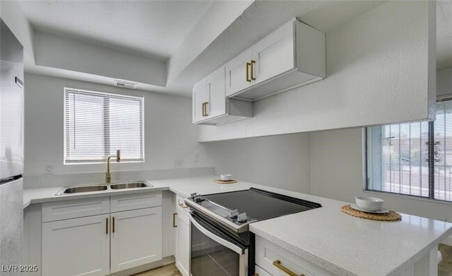 Building Photo - 6932 Kilgore Dr