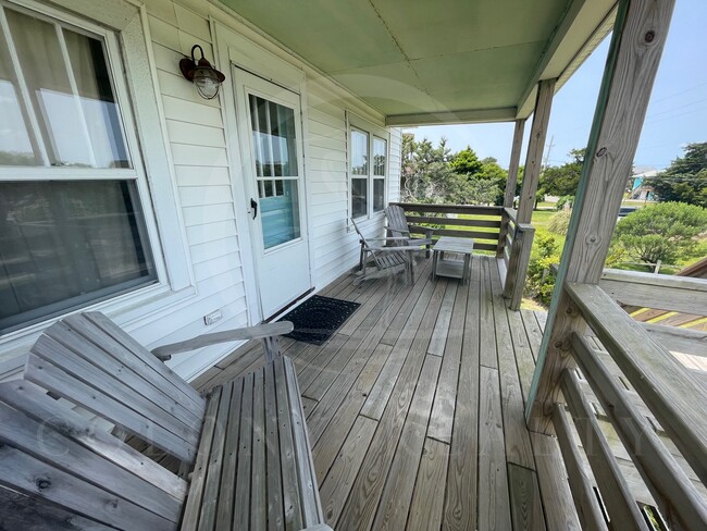 Building Photo - 57091 Kohler Dr