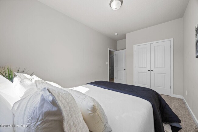 Building Photo - 407 Frisco Wy