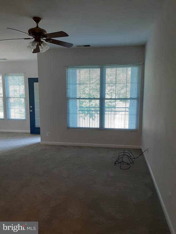 Building Photo - 46614 Drysdale Terrace