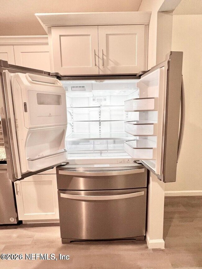 Building Photo - 1961 New Haven Rd