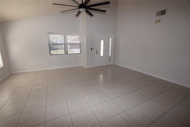 Building Photo - 7313 Spring Villas Cir