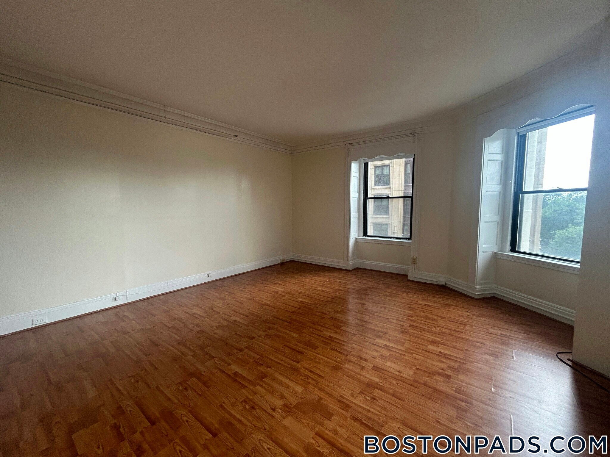 Building Photo - 62 Boylston St