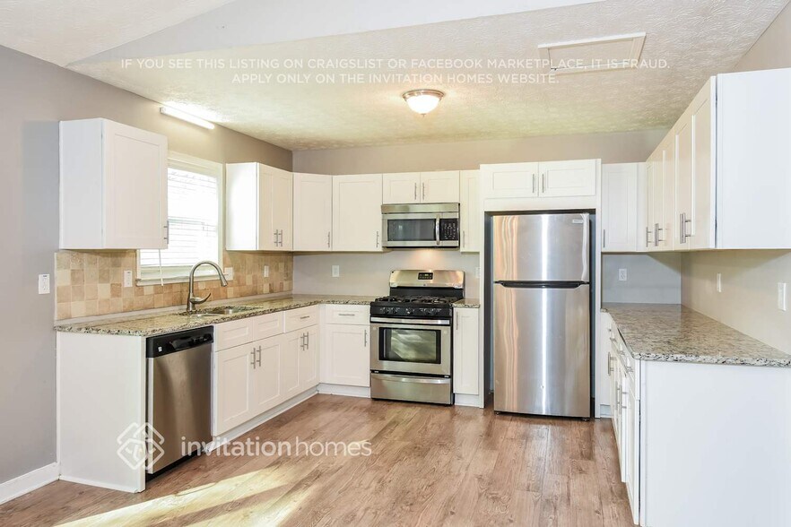 Building Photo - 1715 Hickory Grove Trail NW