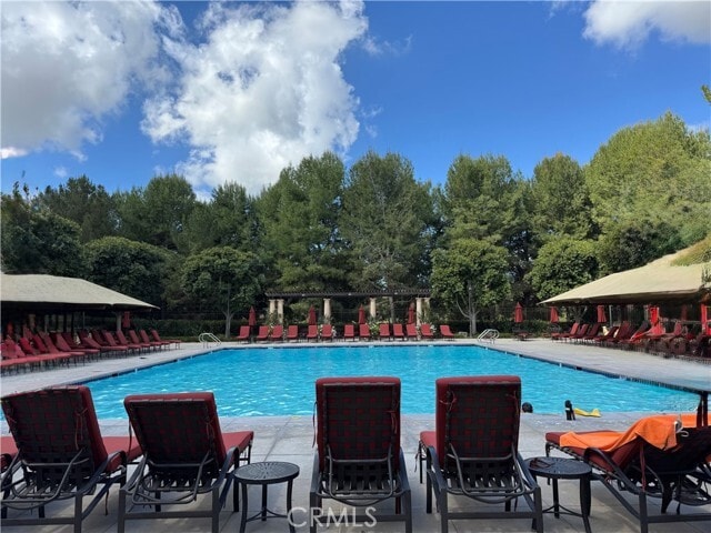 Building Photo - 80 Cipresso