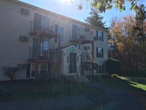 Building Photo - 1007 White Cedar Blvd
