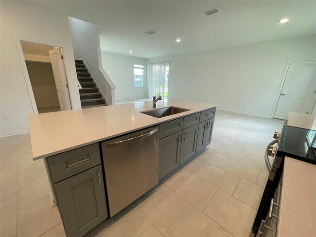 Building Photo - 2165 Sweet Honey Ln