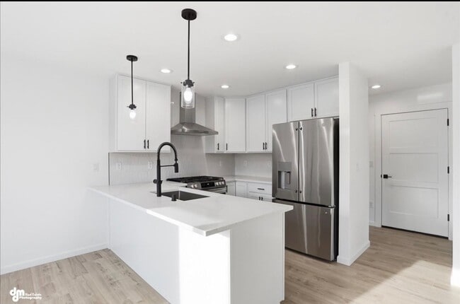 Building Photo - 336 Ashbrook Dr