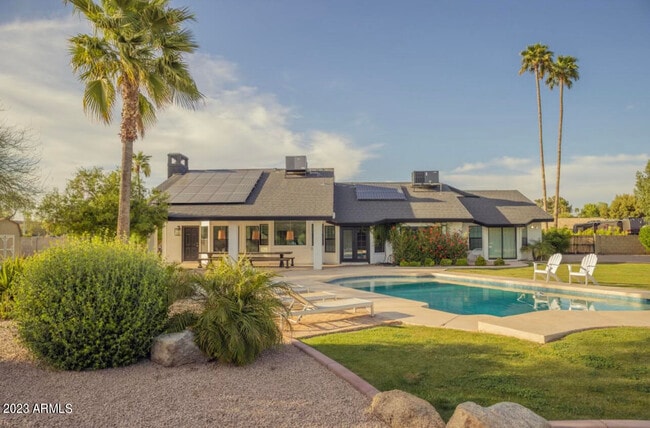 Building Photo - 6427 W Wethersfield Rd