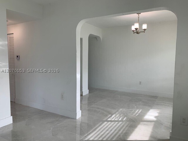 Building Photo - 7207 Bay Dr E