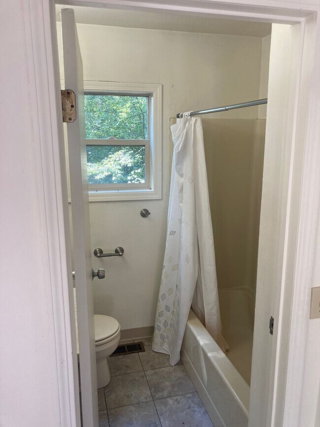 Building Photo - Lewis & Clark College Student Housing - Single Occupancy Cottage