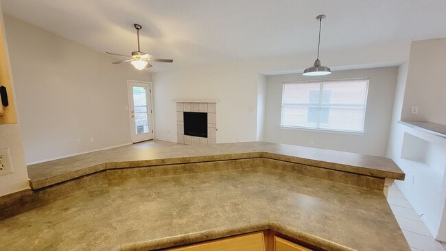 Building Photo - Recently painted 4 bedroom, 3 bath home in...