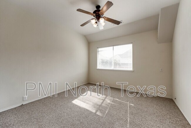 Building Photo - 11531 Chaucer Dr