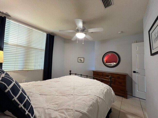 Building Photo - Furnished/Short Term Rental ** Available 5/1/26 ** 3 Bed/2 Bath Condo ** Punta Gorda ** $2,750/mo...