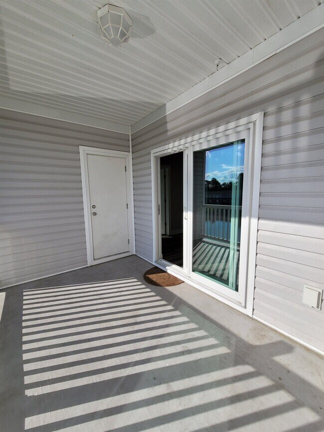 Building Photo - 340 Kiskadee Loop