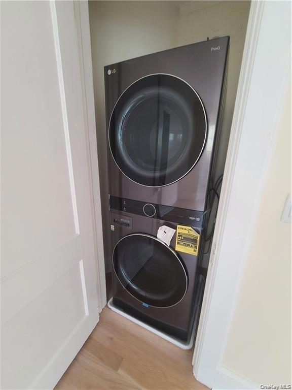 Building Photo - 71 Longview Ave