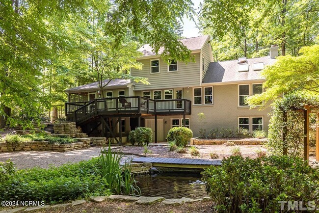 Building Photo - 3204 Tanager St