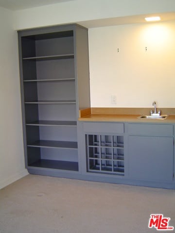 Building Photo - 7303 Raintree Cir