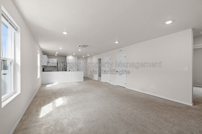 Building Photo - 4462 Vel Vw Ct