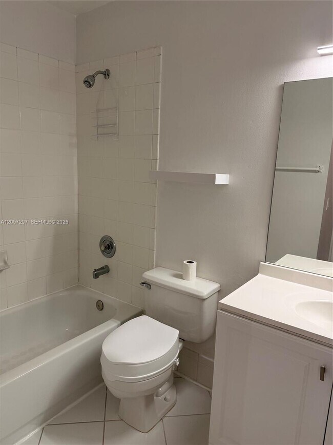 Building Photo - 7446 SW 162nd Ct