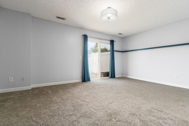 Building Photo - 5179 Mantua Dr